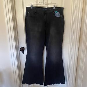 Hi-Rise Flare Jeans by Revery BRAND NEW WITH TAGS 🏷️
